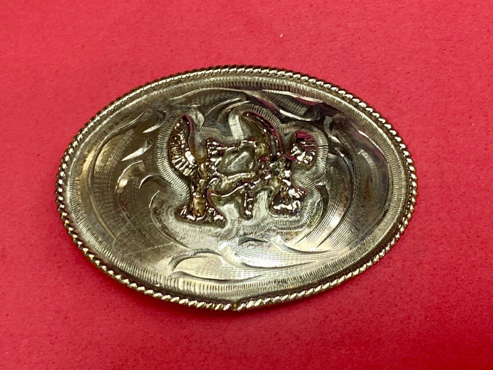 Vintage Fighting Hunting Birds?  Pre loved two tone western belt buckle  Repair