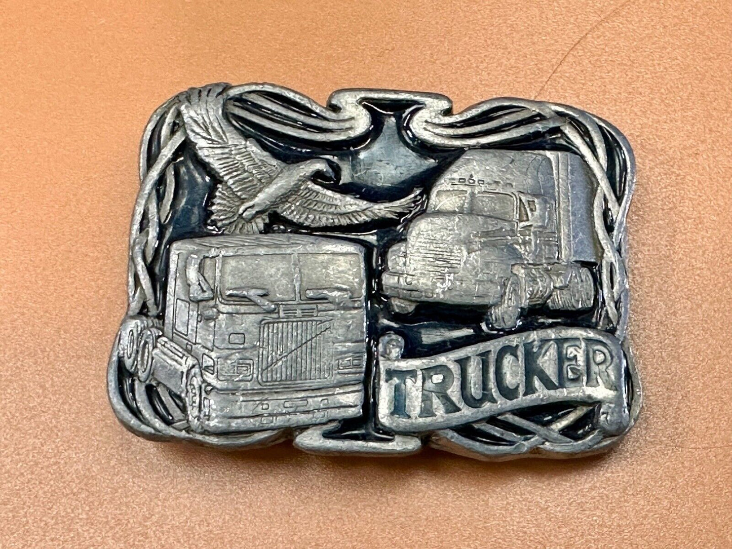 Trucker - Vintage Semi Driver Masterpiece collection belt buckle - of America!