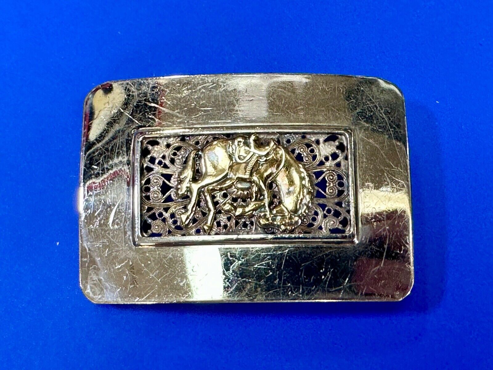 Unique Rodeo Cowboy Horse Saddle Bronc Nickel Silver Mesh Background belt Buckle