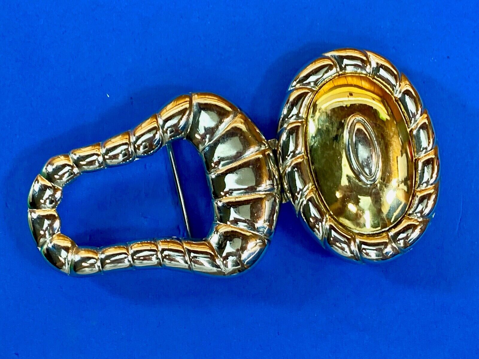 Two Piece - Gold Tone Belt Buckle By Damebelt