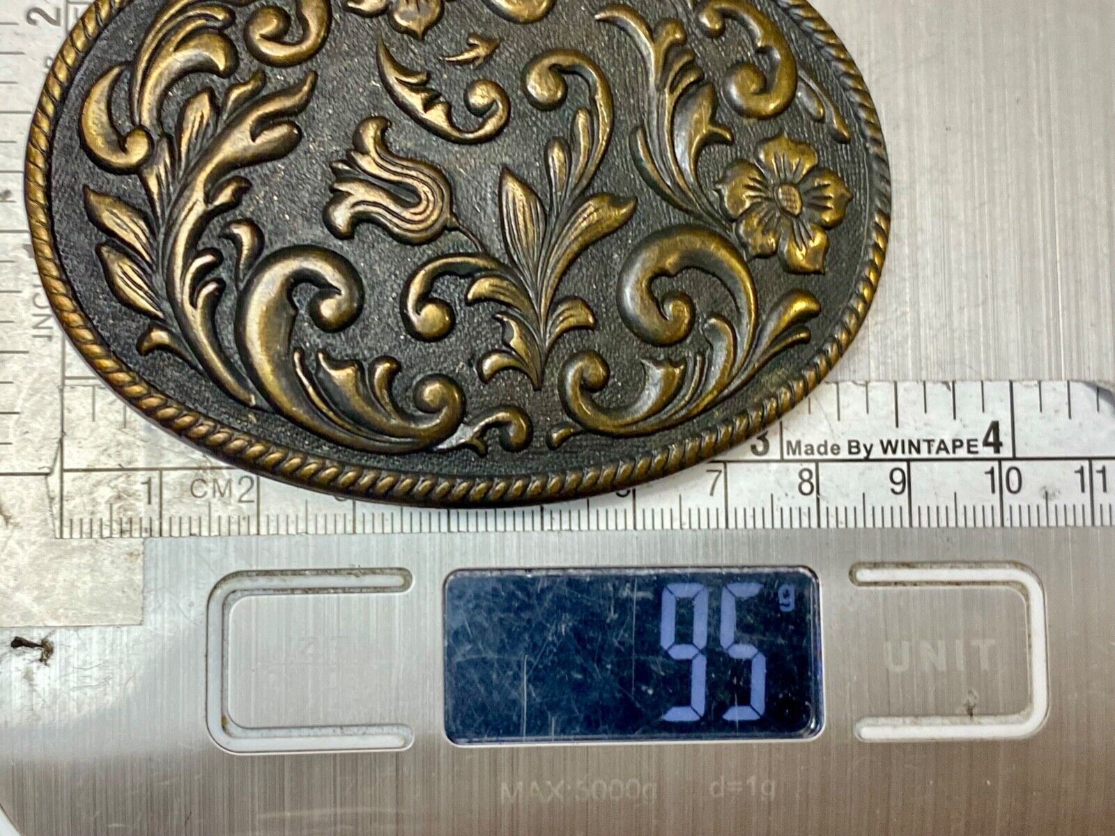 Vintage Dark Western flower swirl Oval Cowgirls belt buckle