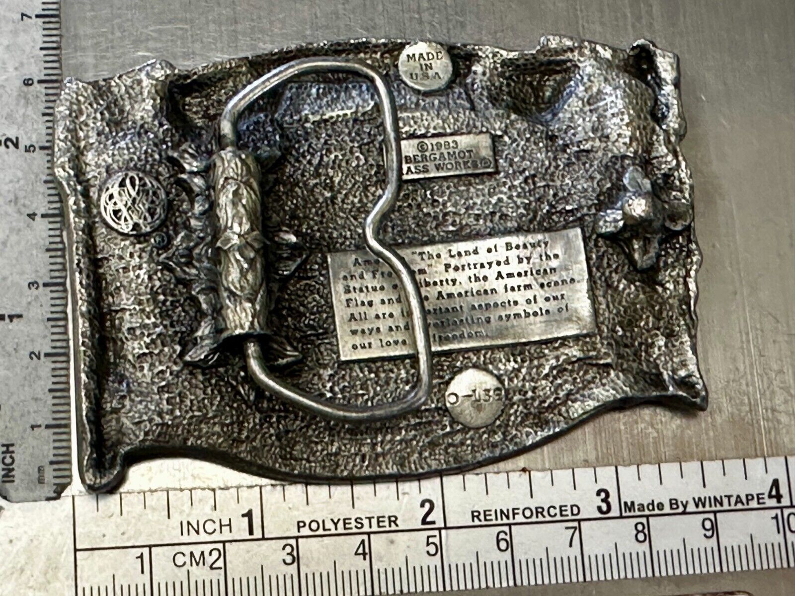 America The Beautiful USA Majestic Scenery -  1983 Bergamot Belt Buckle -O-L38