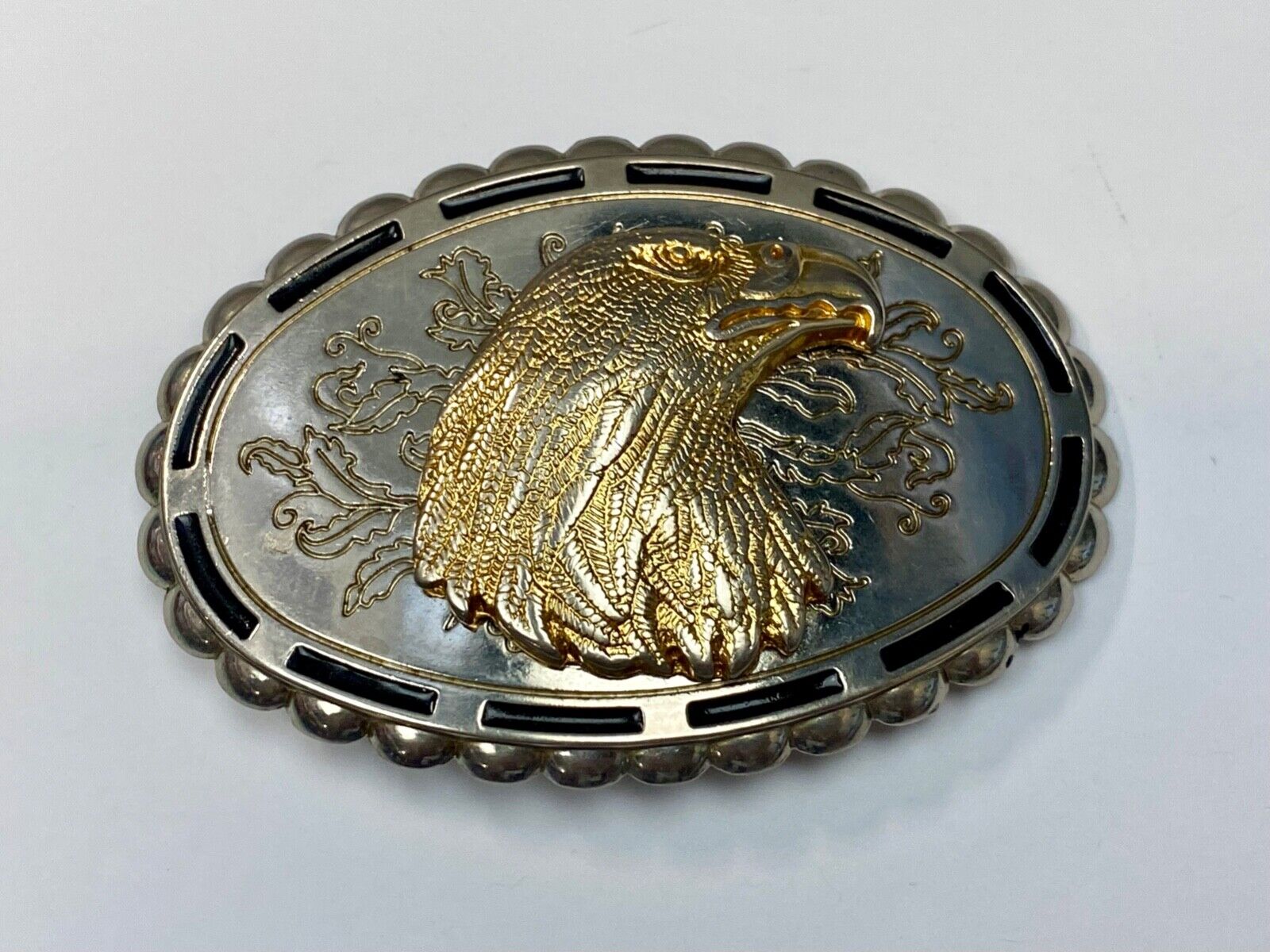 Bald Eagle head Patriotic western oval black accented boarder belt buckle