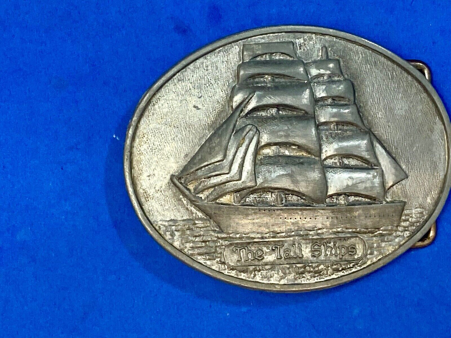 1970 's THE TALL SHIPS SILVER TONE SAIL BOAT COLLECTIBLE BELT BUCKLE