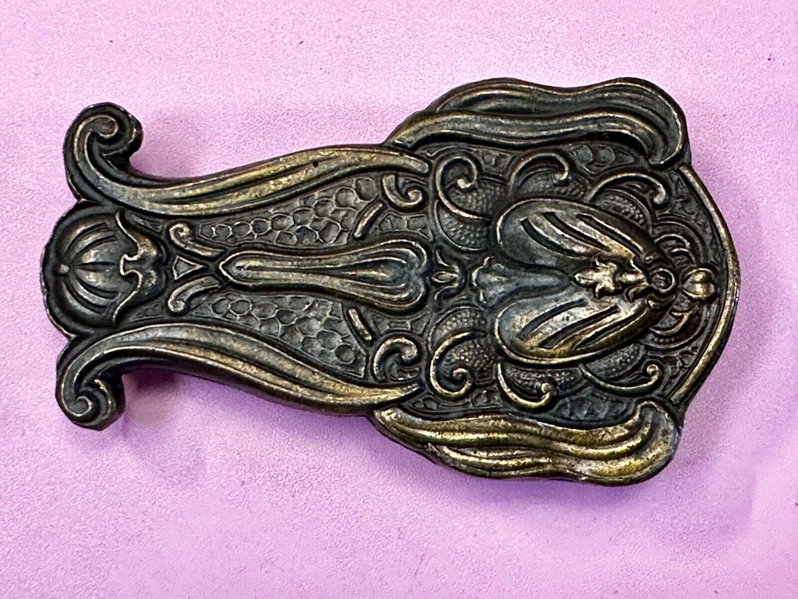 Antique Art Nouveau Ornate Floral Theme Vintage Bergamot Belt Buckle BBW  F-72