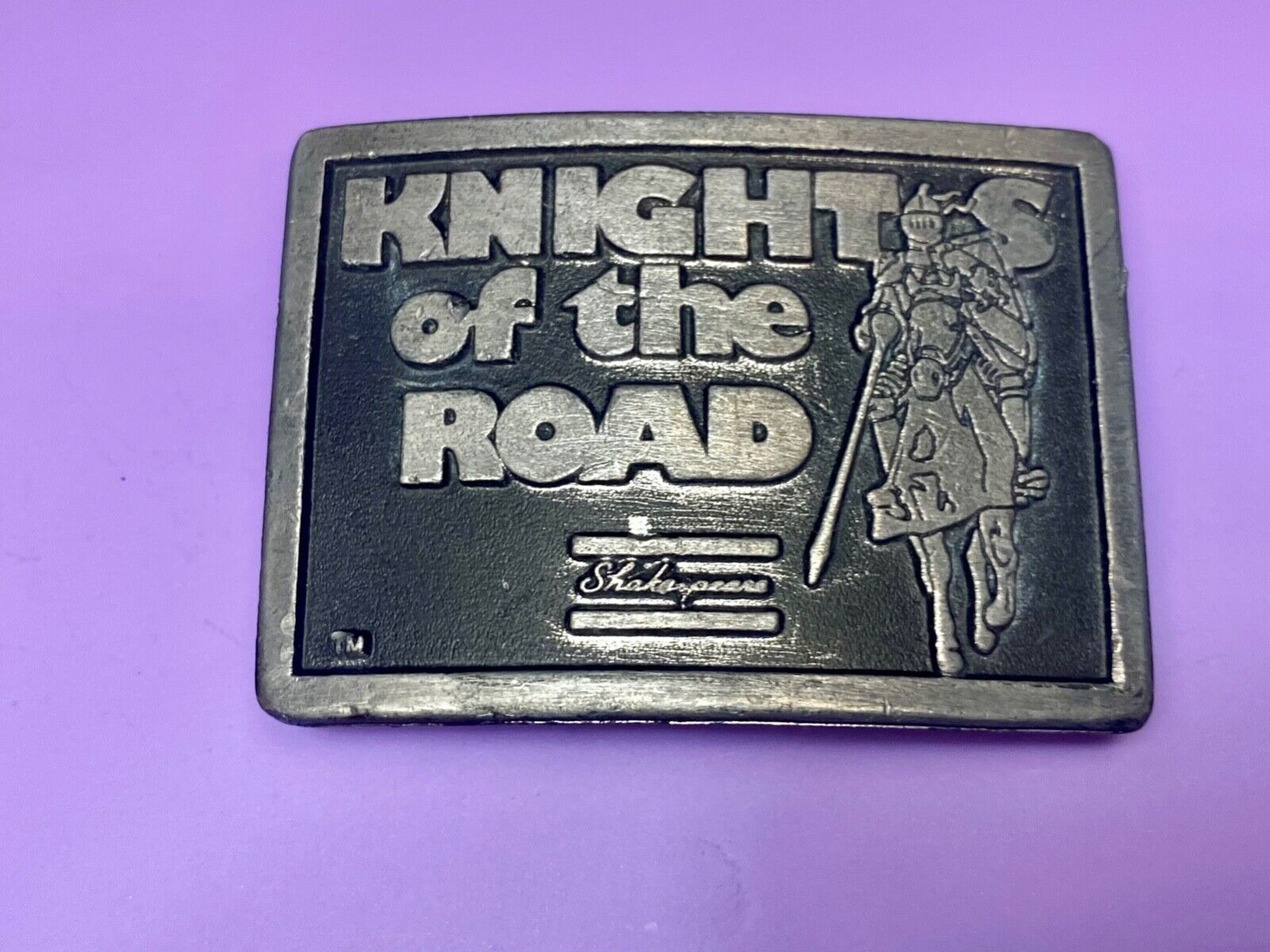 Vintage KNIGHTS OF THE ROAD SHAKESPEARE'S BELT BUCKLE!