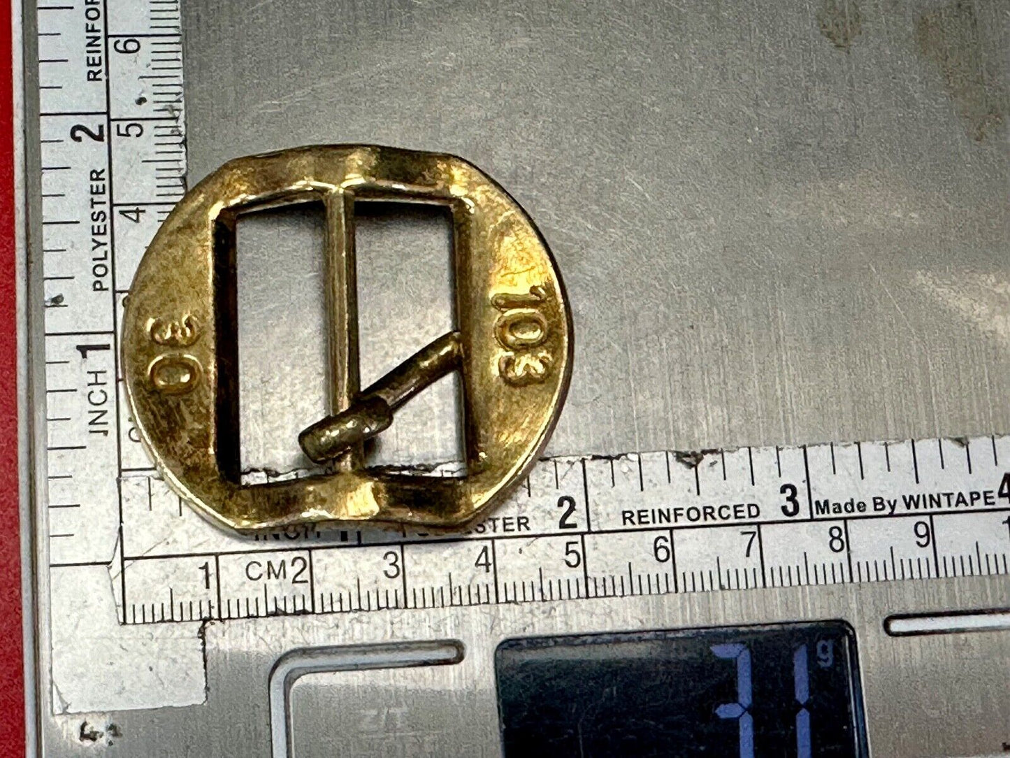 Unique Strange Shape! 103 / 30 2? raised round replacement belt buckle