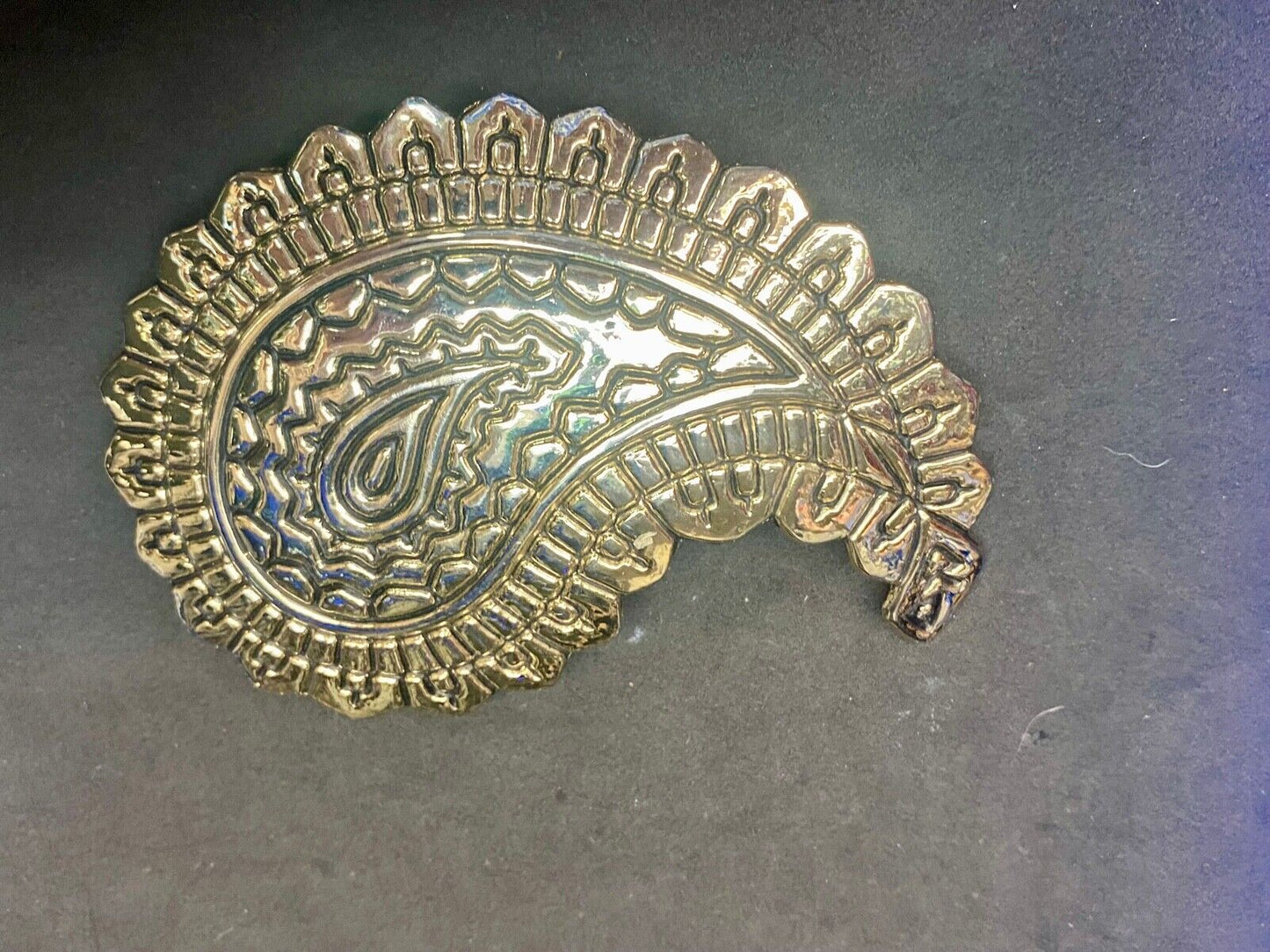 Apple Acc Of New York Marked Large Gold Tone Retro Belt Buckle