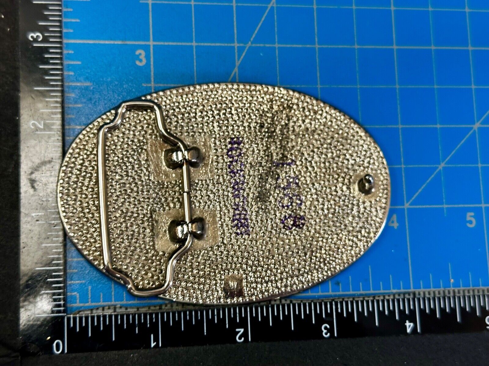 Vintage etched Figure 8 pattern on two tone Black & Silver Belt Buckle