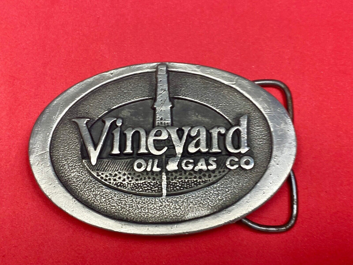 Vineyard oil pipeline rig gas company PA Promotional Advertising belt buckle 