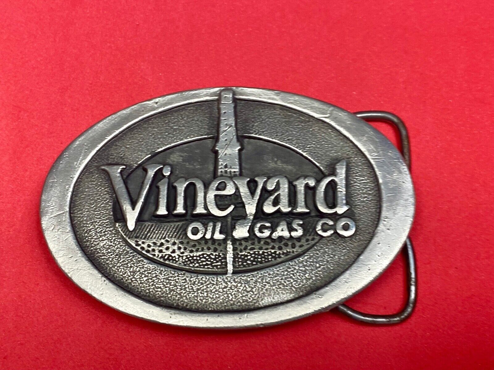 Vineyard oil pipeline rig gas company PA Promotional Advertising belt buckle 