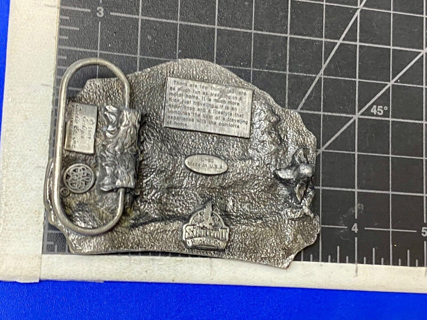 Traveling In A Motor Home Rv Camper Vintage Belt Buckle  - L-50 By Siskiyou