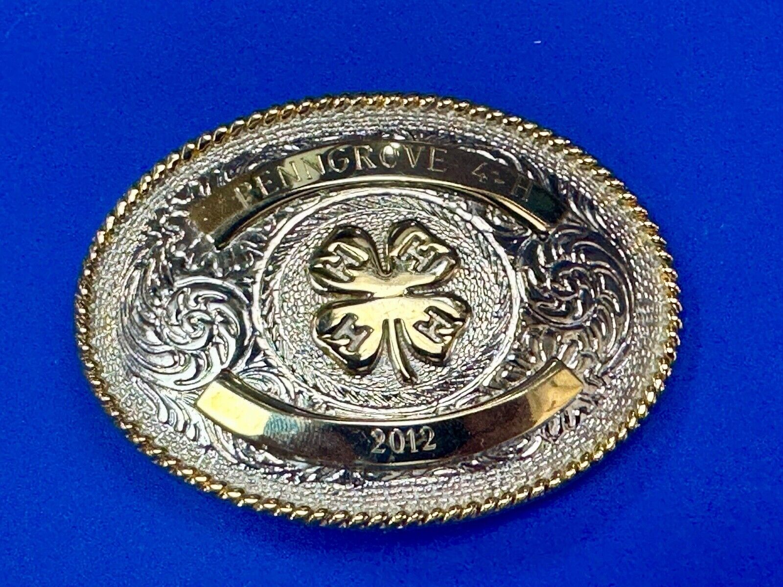 4h emblem logo  Engraved trophy style 2012 western two tone belt buckle