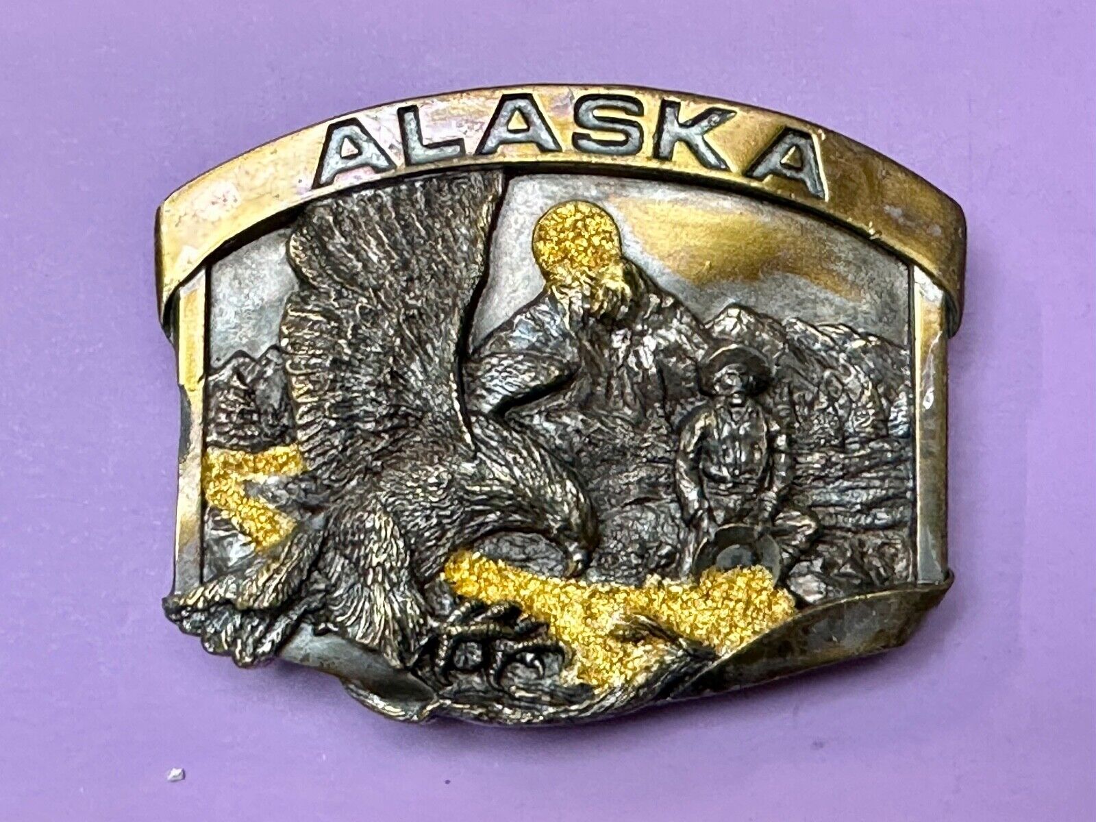 Alaska Gold Rush Mining Panning gold tone Vintage 1984 Siskiyou Belt Buckle
