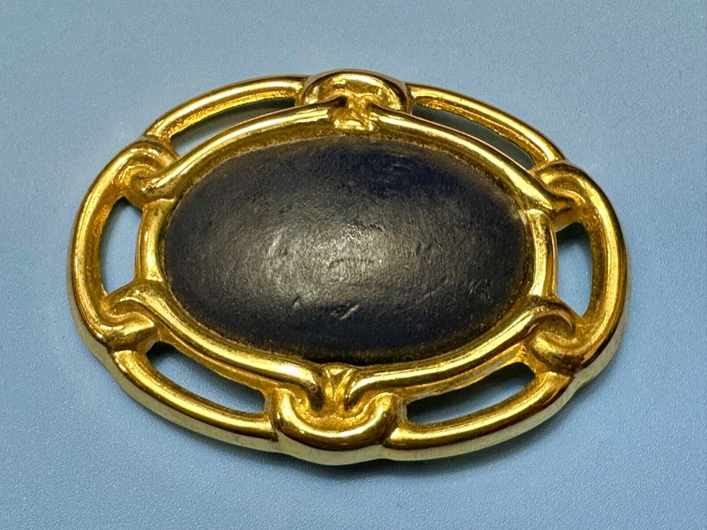 Vintage  LARGE signed Day Lor Black leather raised center-  gold tone belt buck
