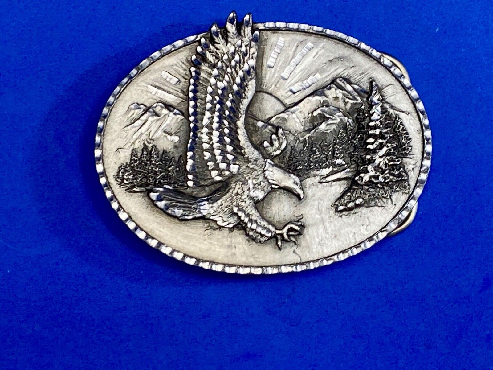Vintage 1982 Majestic American Eagle Flying Over Mountains Belt Buckle 