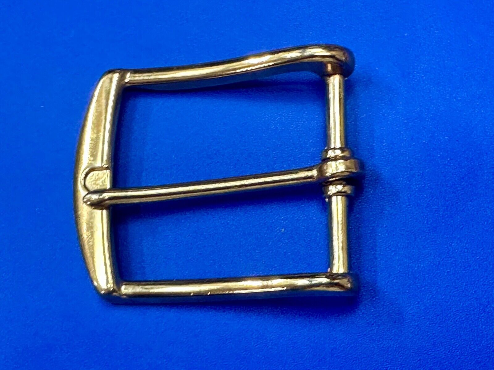 Vintage gold tone replacement belt buckle marked W