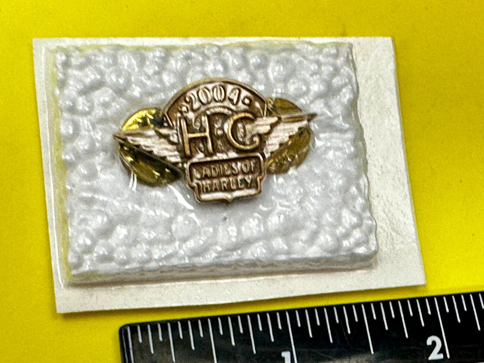 2004 Ladies of Harley Davidson Owners Group HOG Pin for Jacket or Vest