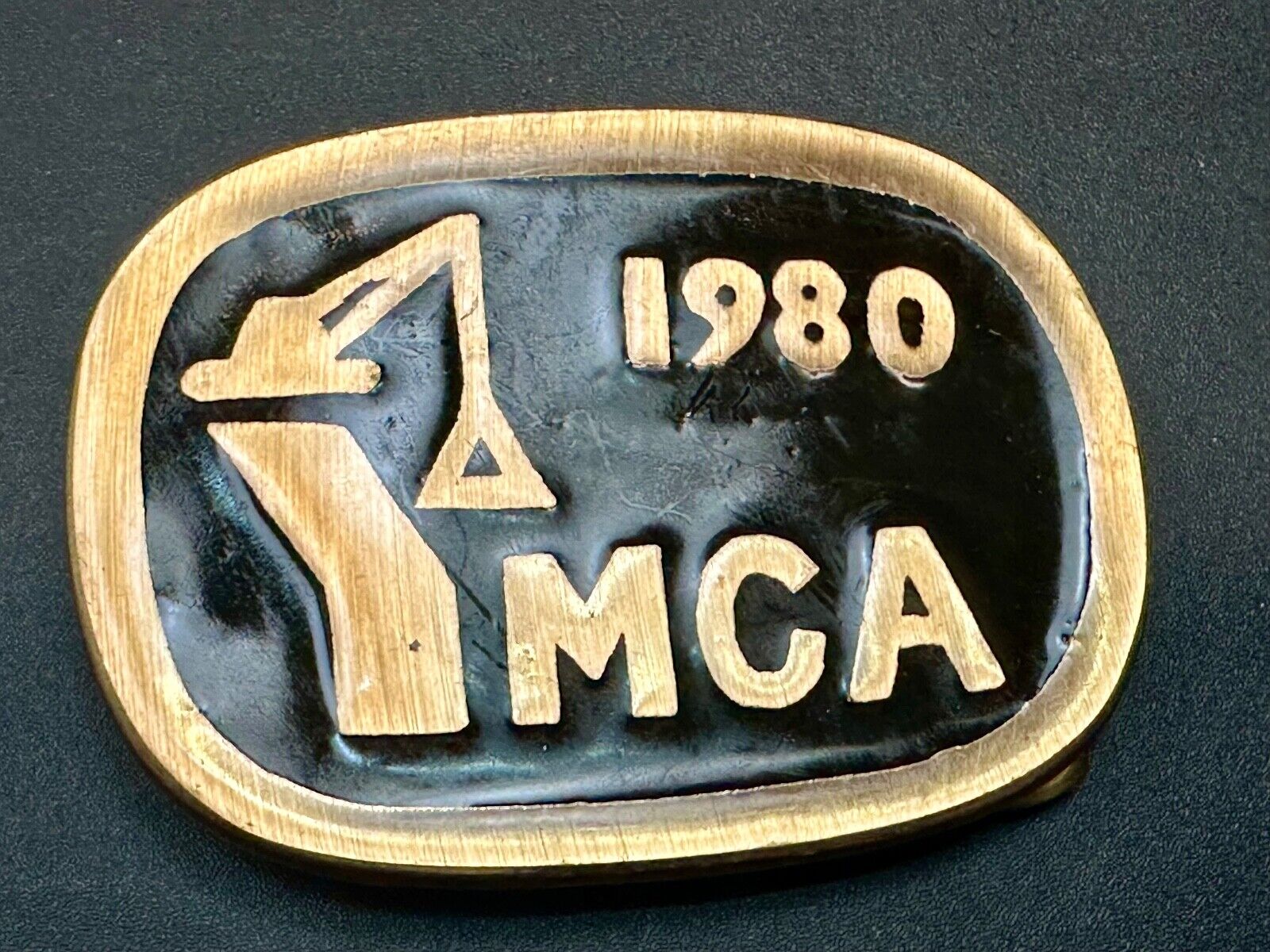 Vintage 1980 MCA crane Construction Street Heavy Equipment belt buckle