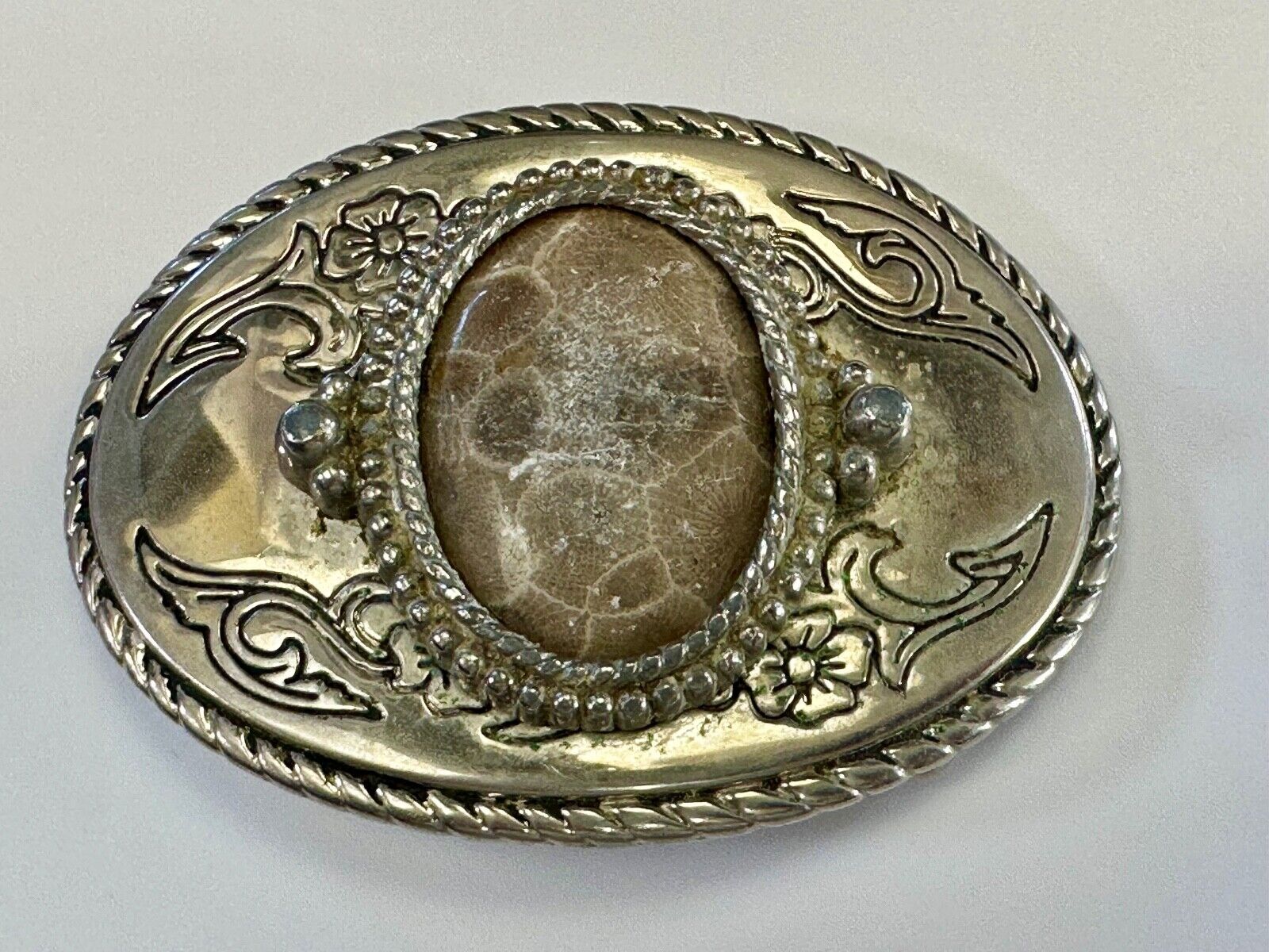 Vintage cabochon cab stone centerpiece on western silver tone belt buckle