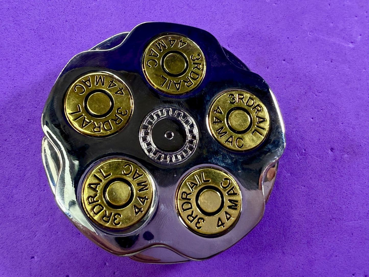 3RDRAIL Magnum 44 Revolver Gun Shell Bullet Moving Collectors Belt Buckle
