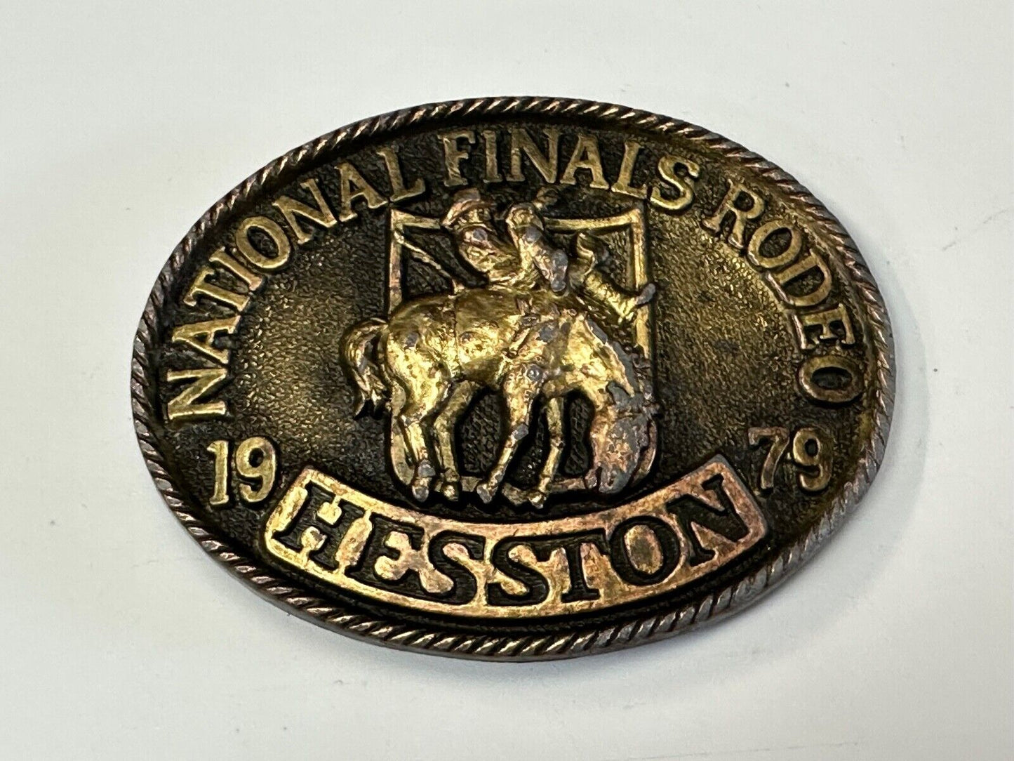 1979 Cowboy Saddle Bronc NFR National Finals Rodeo HESSTON belt buckle