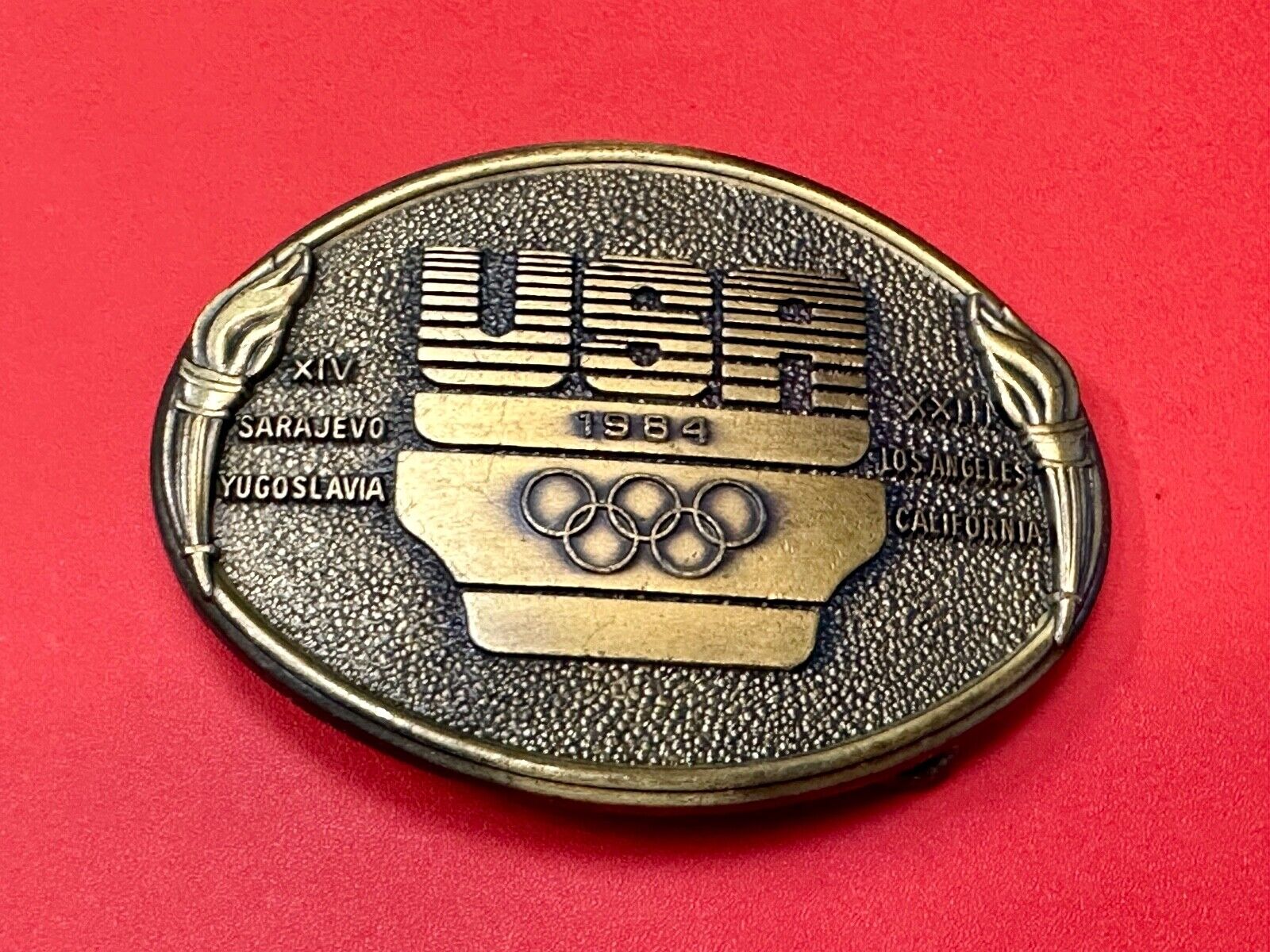 Vintage Los Angeles 1984 US USA Olympics Team belt buckle
