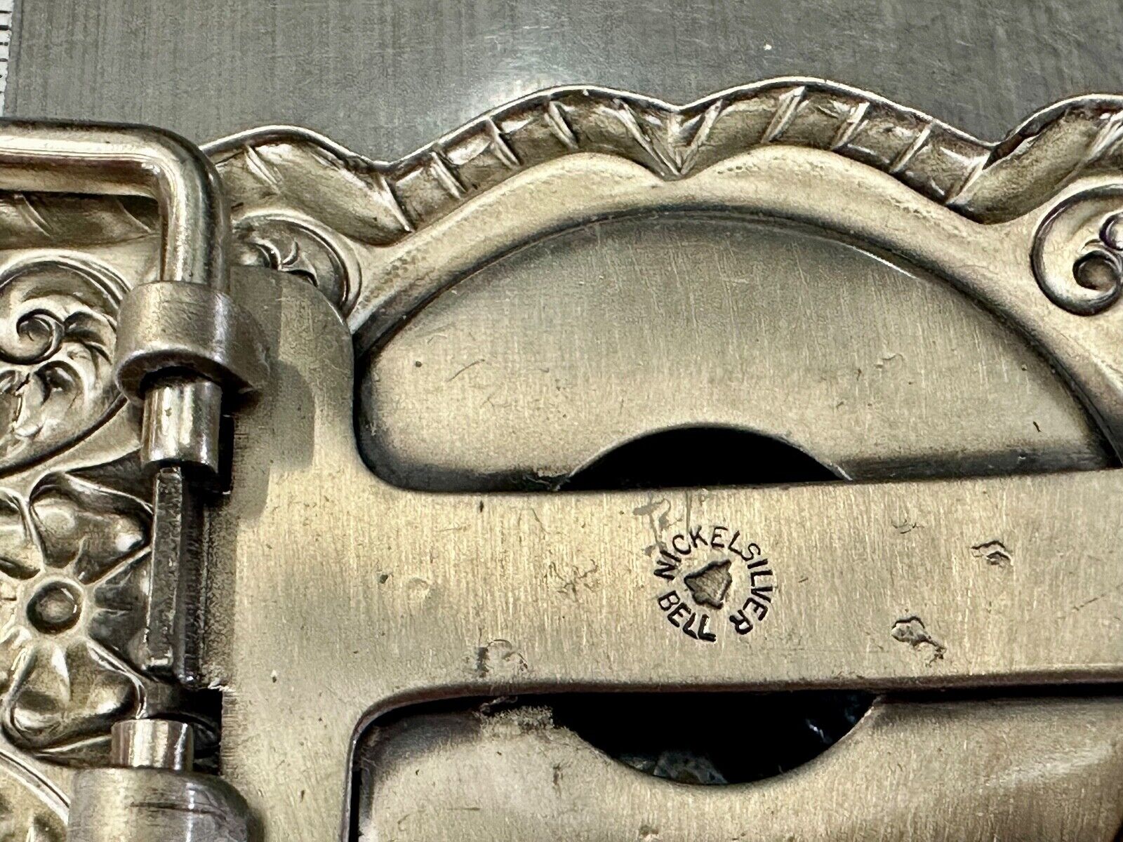 BELL Trading Post NICKEL SILVER Horse head bust profile belt buckle
