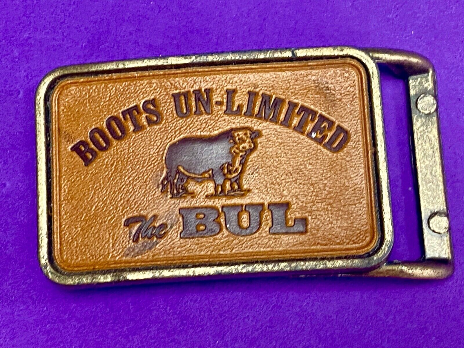 Vintage Leather belt buckle BOOTS unlimited - The Bul  Bull  Pooler GA Company 