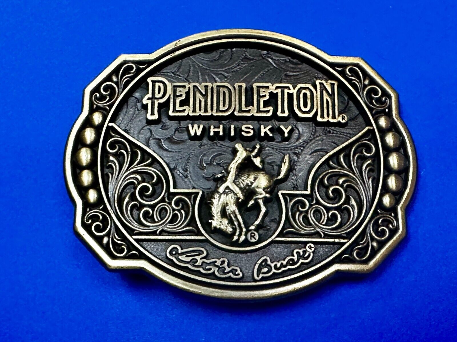 2024 Pendleton whiskey Let'er Buck Rodeo Cowboy Montana Silversmiths Belt Buckle