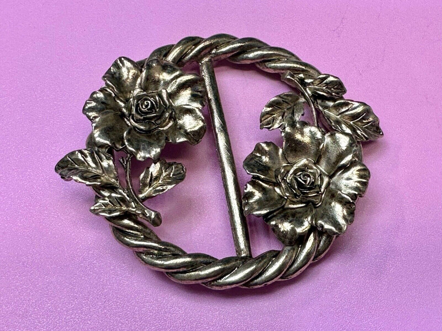 Antique Feel, Flower Figural Scarf slide Twisted rope pattern vtg.  Belt Buckle