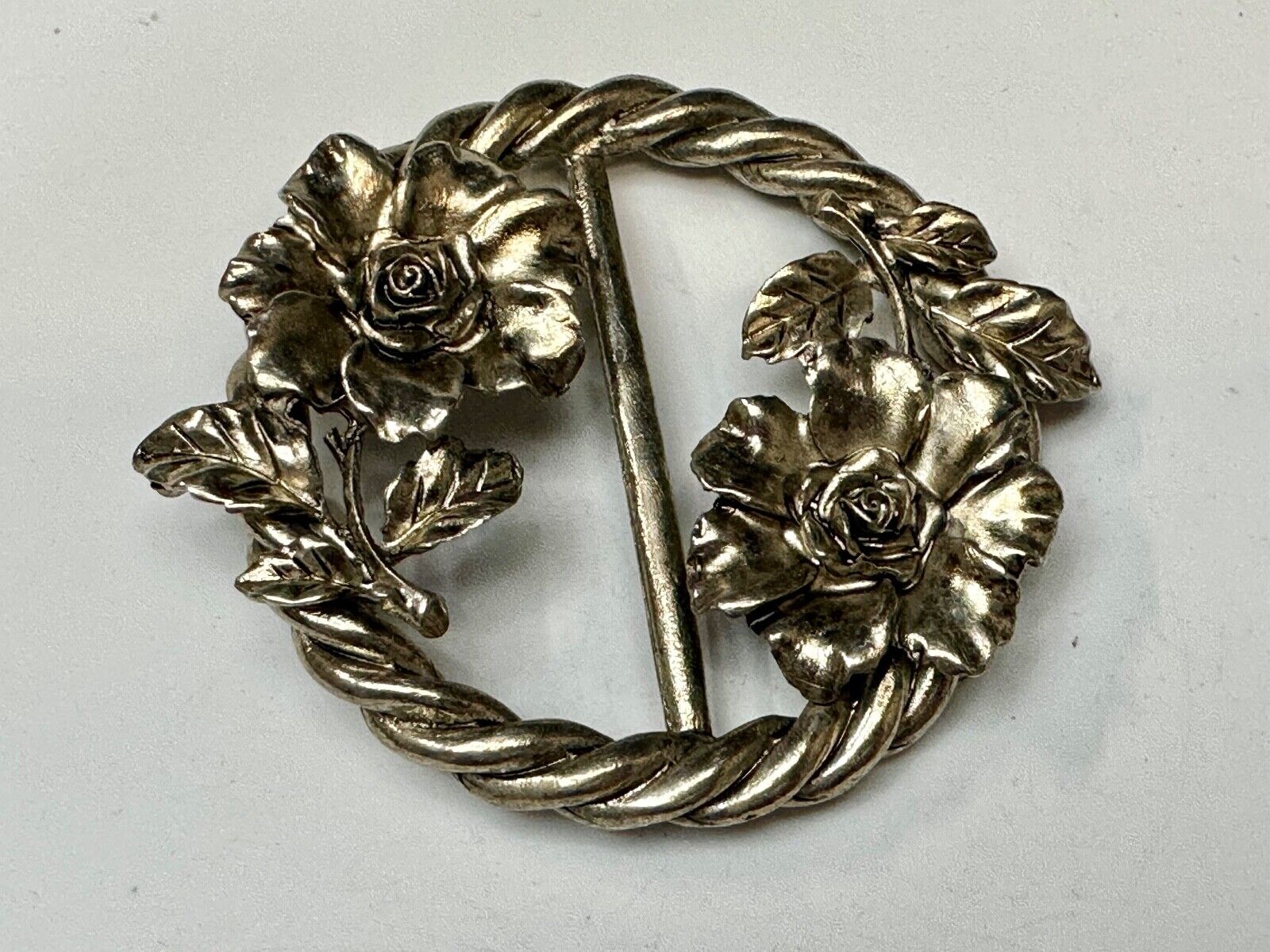 Antique Feel, Flower Figural Scarf slide Twisted rope pattern vtg.  Belt Buckle