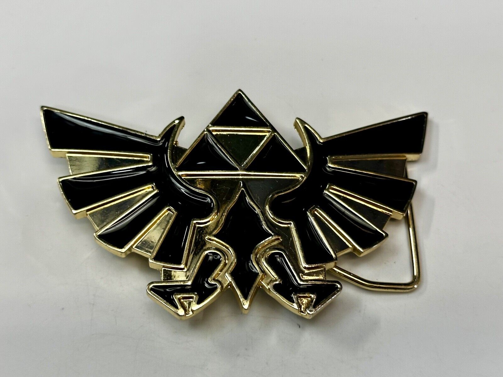 The Legend Of Zelda Black Golden Crest Triforce Nintendo 2012 Belt Buckle Hylian