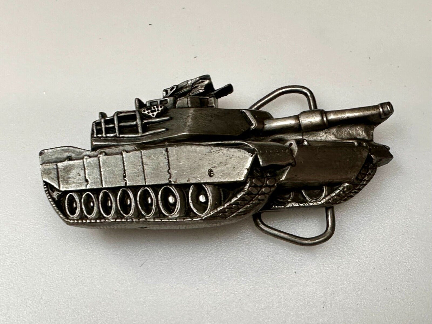 US Army Abrams Tank Anthony J Irvin Vintage 1979  Figural Bergamot Belt Buckle