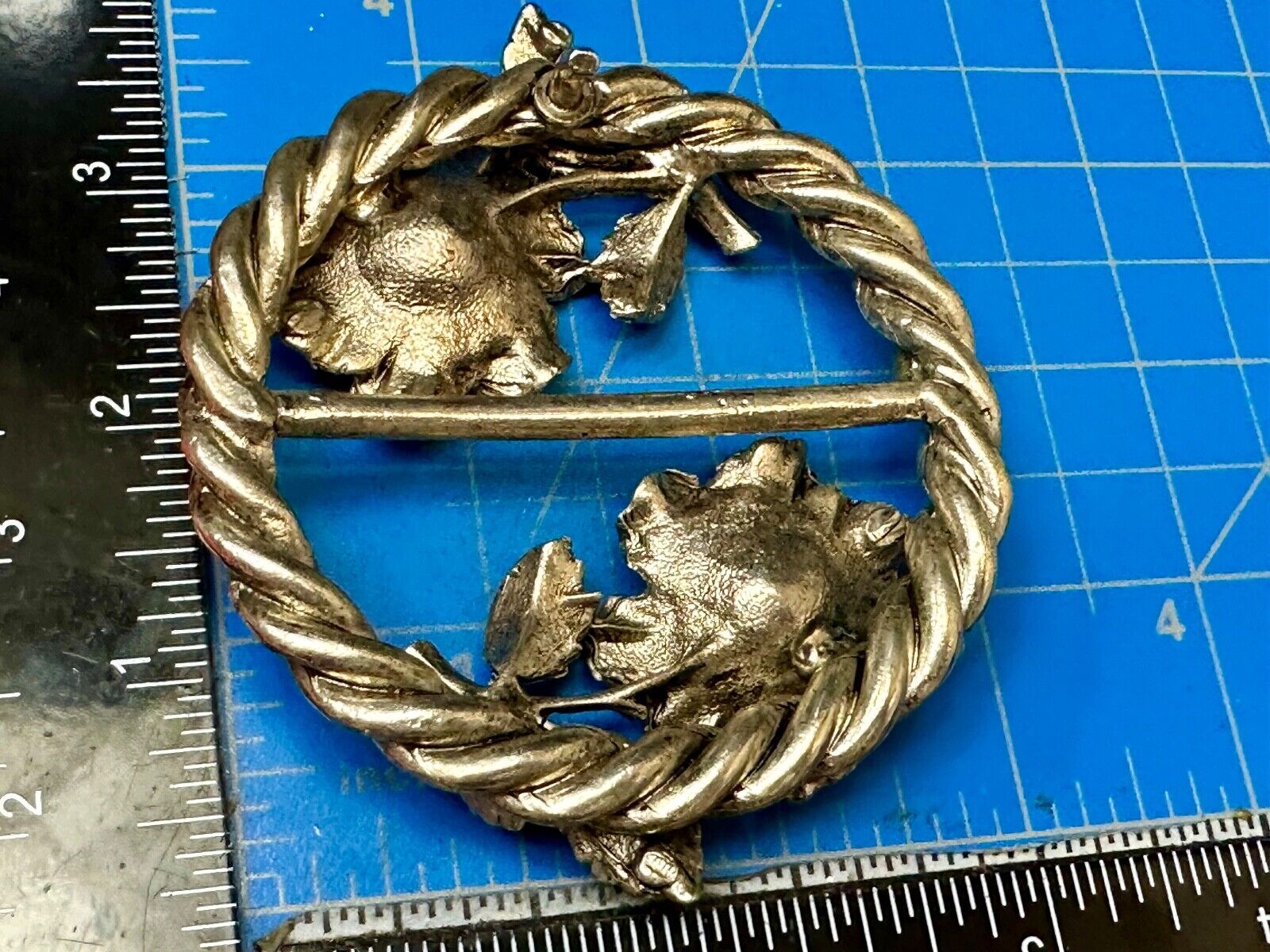 Antique Feel, Flower Figural Scarf slide Twisted rope pattern vtg.  Belt Buckle