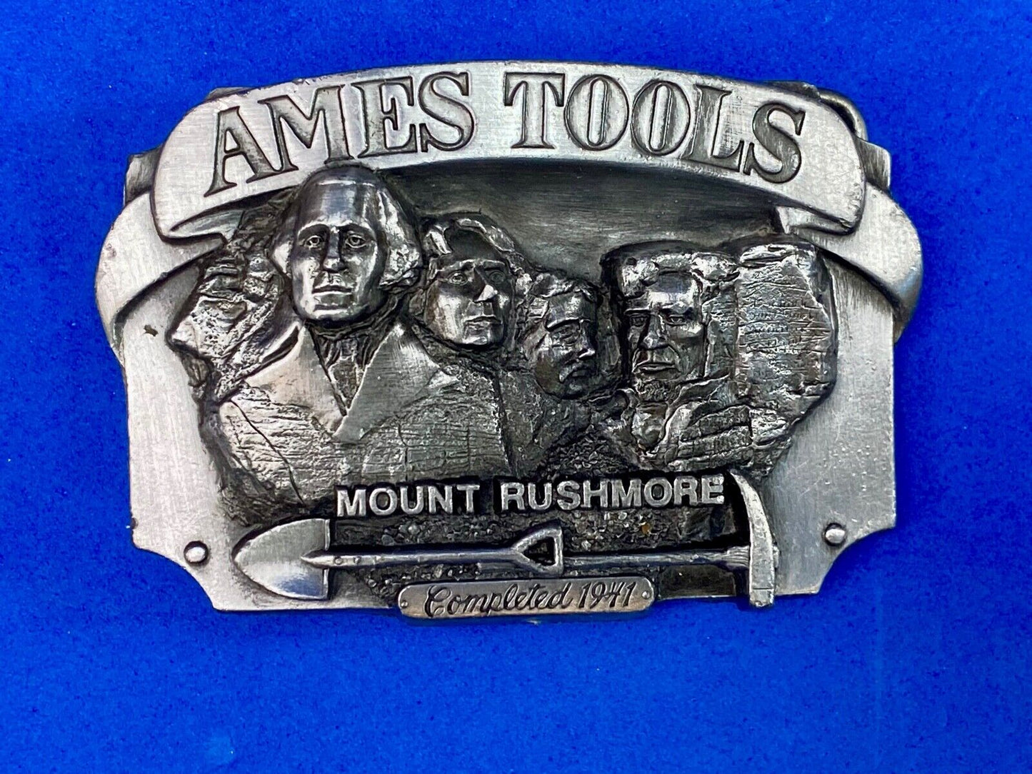 Ames Tools - Mount Rushmore Commemorative Pewter Belt Buckle By Siskiyou,
