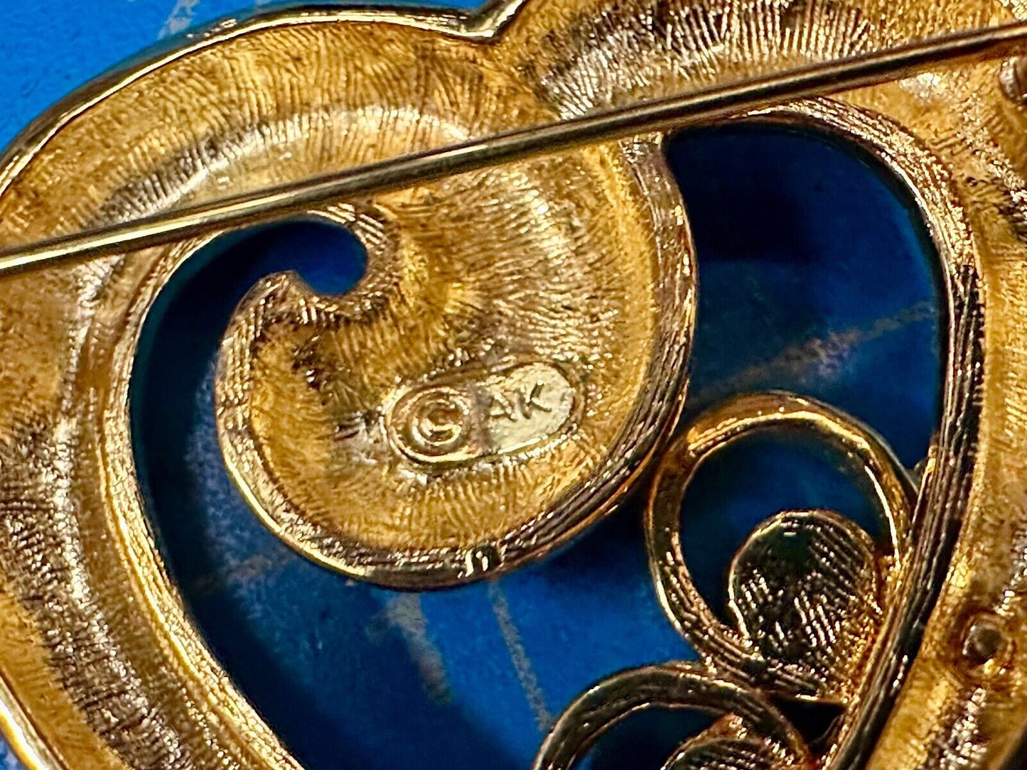 AK Anne Klein signed gold tone heart with rhinestone butterfly Brooch Pin