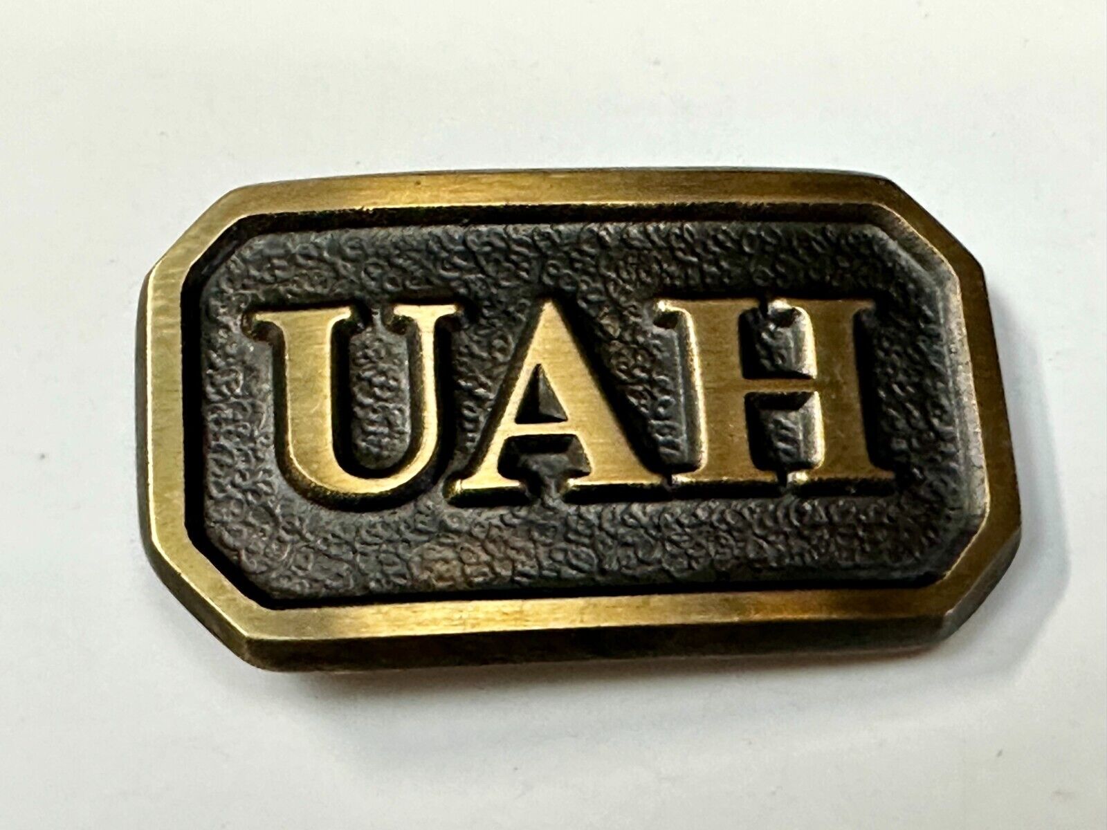 UAH University of Alabama in Huntsville?  Alumni Commemorative Belt Buckle
