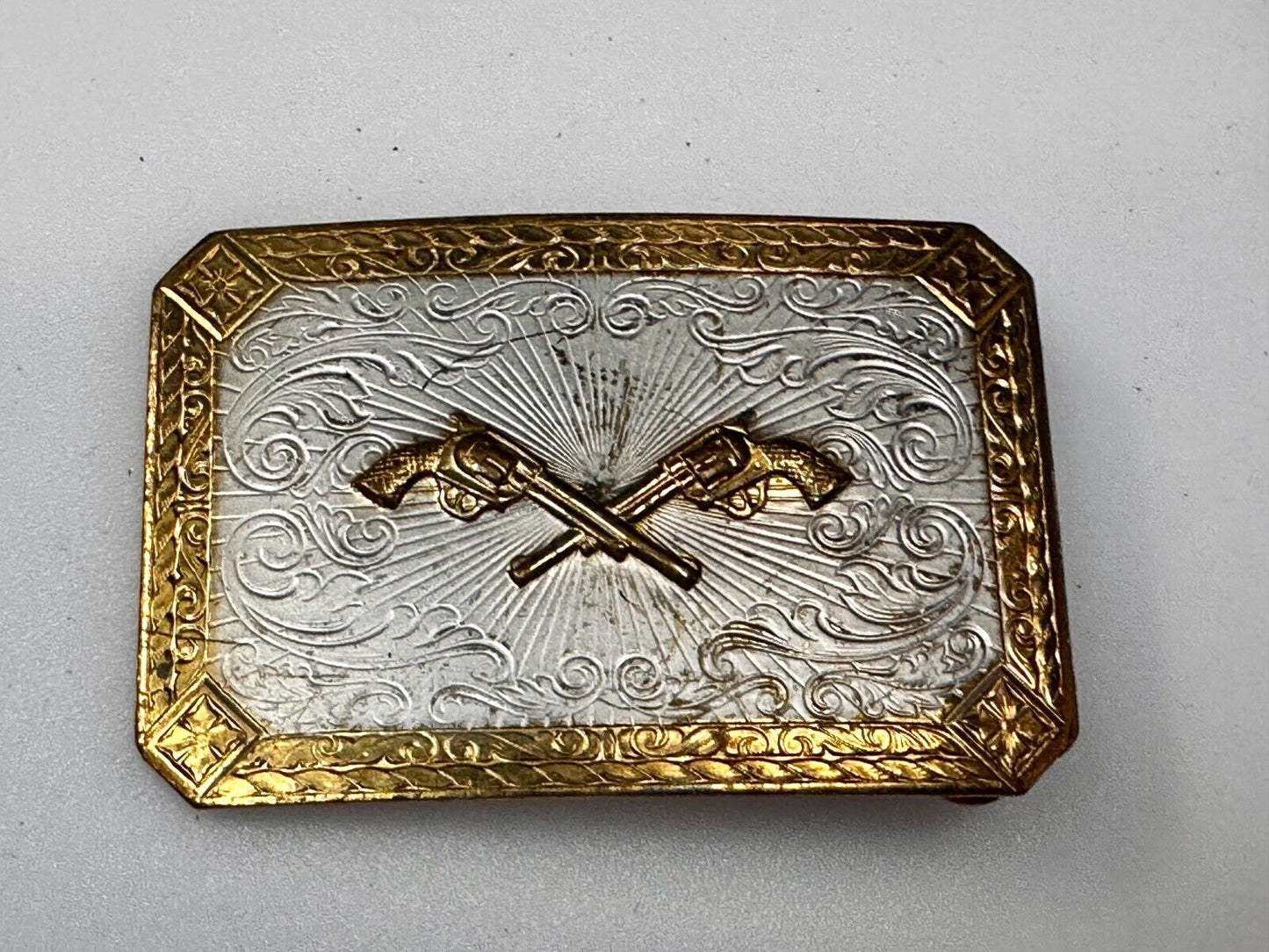 Twin Revolver Pistol Guns Two Tone Western Cowboy Vintage Belt Buckle