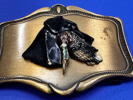 Black Labrador Retriever Bird Dog Wild Duck Hunting Vintage Raintree Belt Buckle
