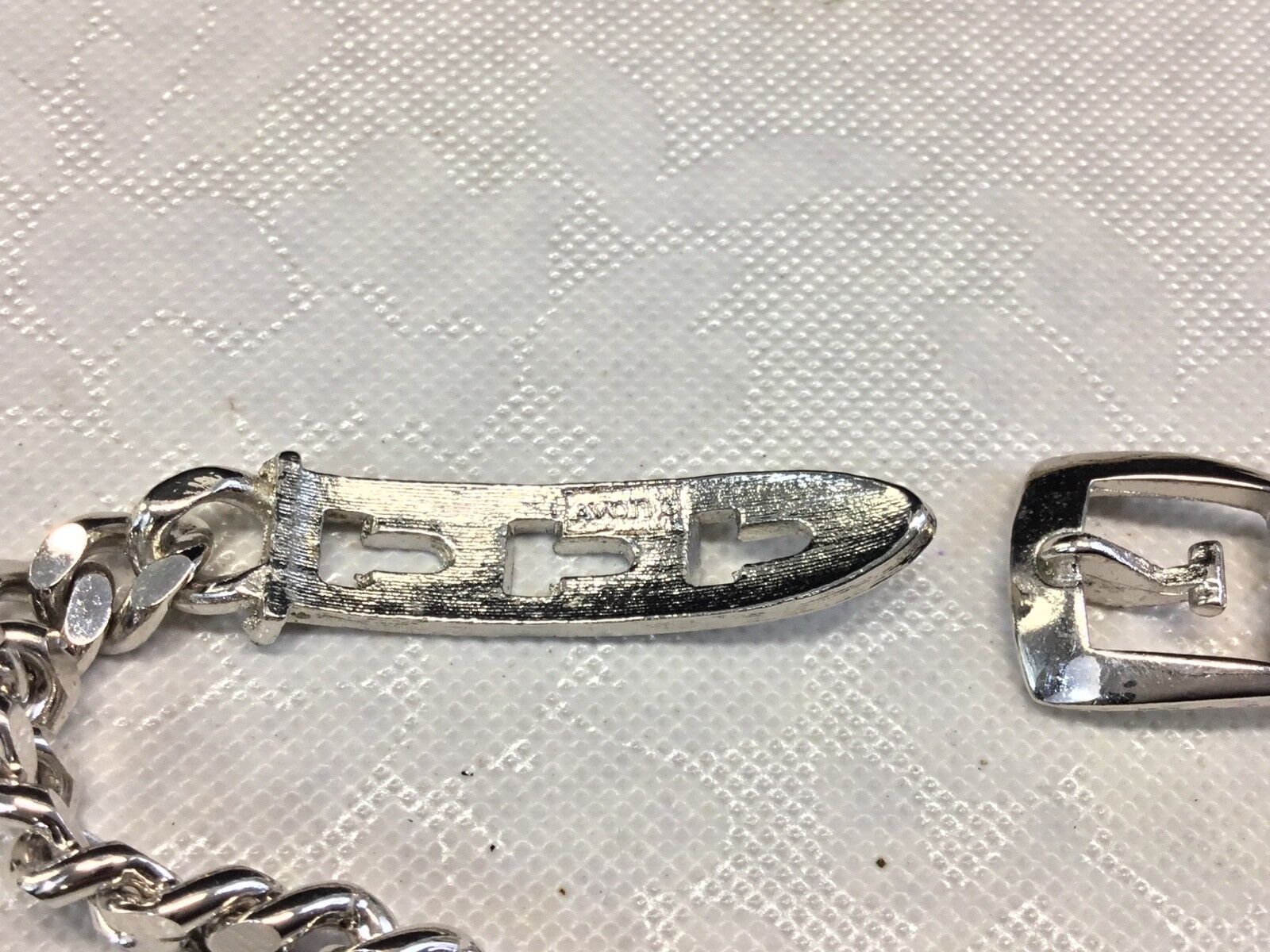 8" Silver tone link Bracelet signed Avon4
