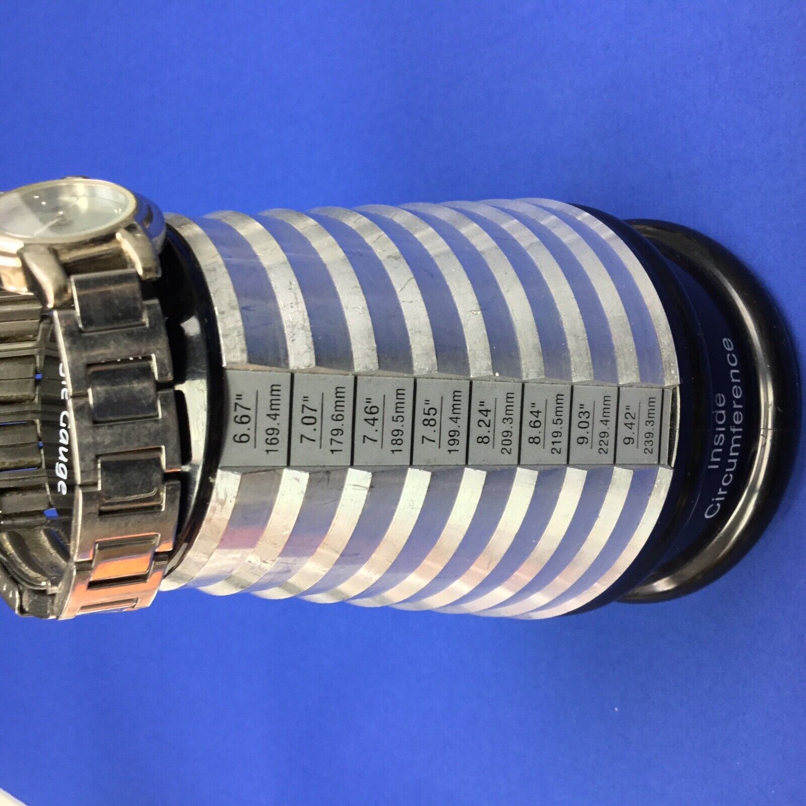 Armitron NOW Silver tone Comes Ladies Round Dress Watch   - Working Well