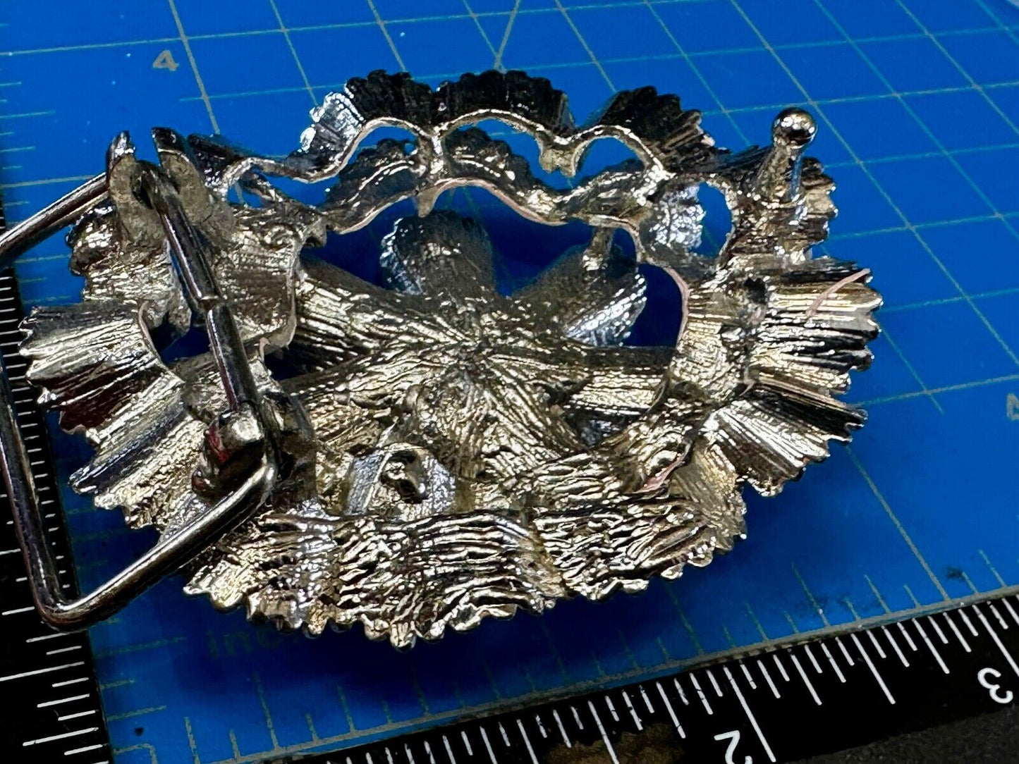 Unique Pink White Colored Flower 3D Pattern Rhinestone Accented Belt Buckle