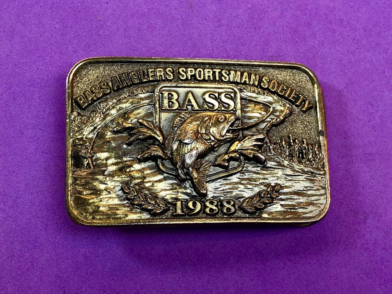 VINTAGE 1988 **BASS ANGLERS SPORTSMAN SOCIETY** BELT BUCKLE