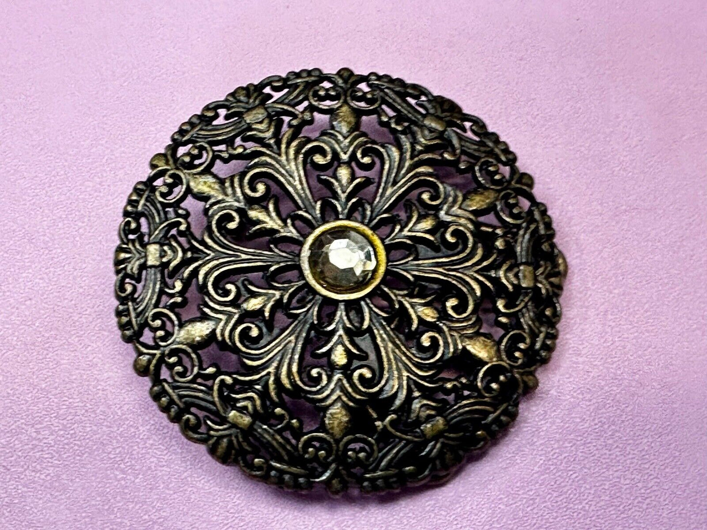 Victorian Style Filigree Round Small Hippy Vibe Small Belt Buckle
