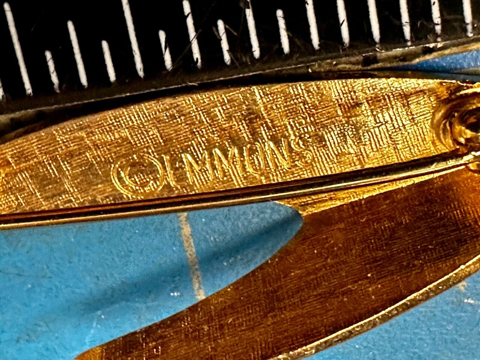 Unique Abstract Gold Tone Brooch Pin Vintage Signed Emmons