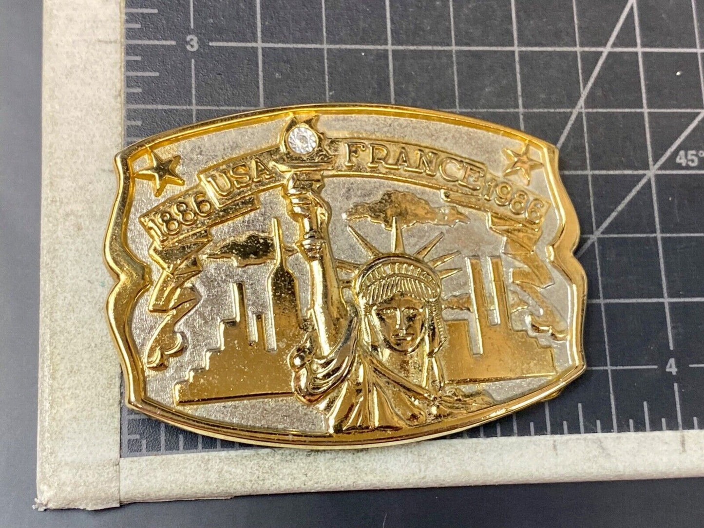 USA and France 100 year 1986 celebration Lady Liberty Hammond Mint belt buckle