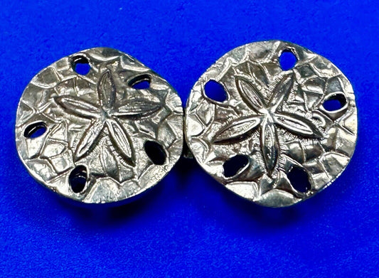 2" Sand Dollars - Vintage Two-piece interlocking gold tone belt buckle