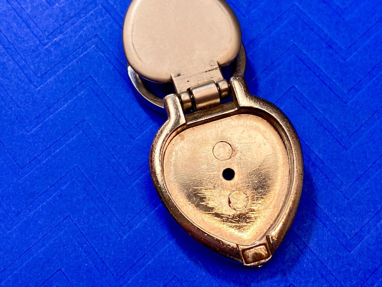 University of Kentucky Keychain UK Blue Silver Tone Metal Fob Keyring Key Chain
