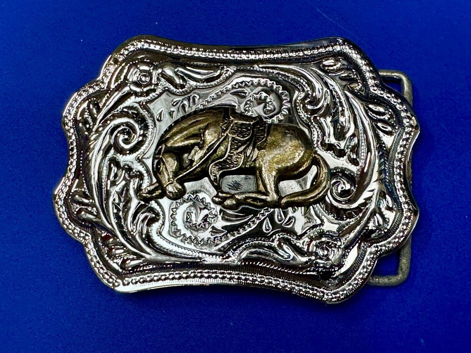 Two Tone Bucking Bronc Bronco Saddle Horse Rodeo vintage belt buckle